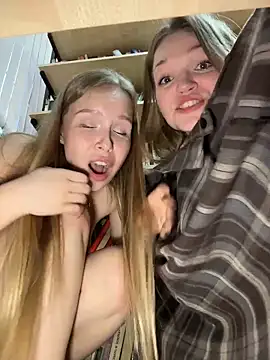 Liza_risky webcam