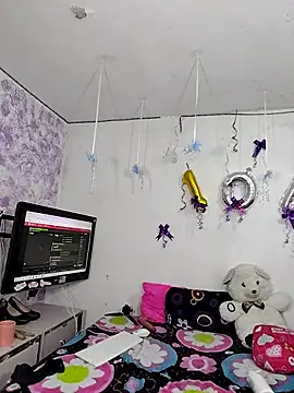 Kitty_Melodi webcam