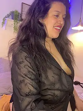 Watch Andrea_secret_ live on EroticFlix - High definition streams