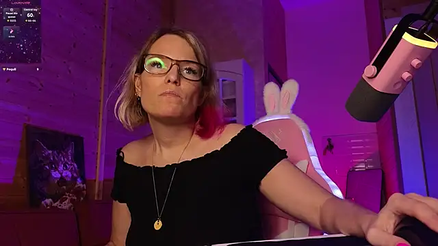 Lady_Shine webcam