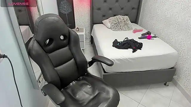 VIOLETTA_ROSS1 webcam