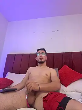 Tommas_Jhonson webcam