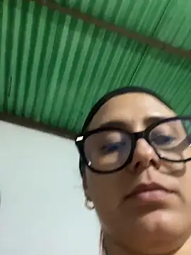 Afroditaxxx1 webcam