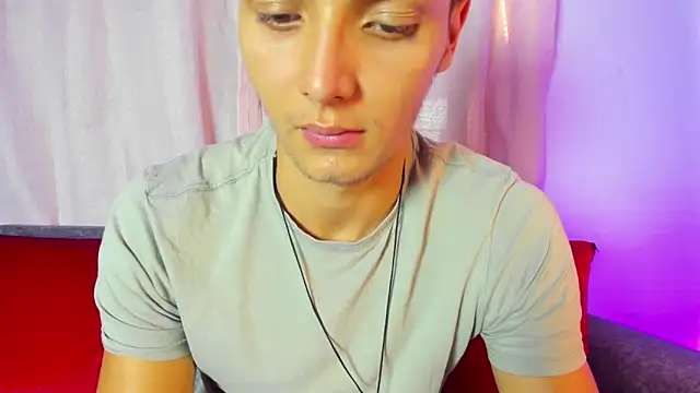 andrewevans46 webcam