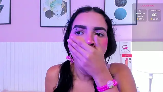 myla_cute18 webcam