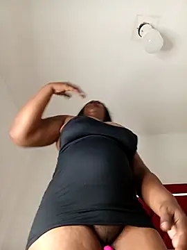 Watch MadameEbony live on EroticFlix - High definition streams