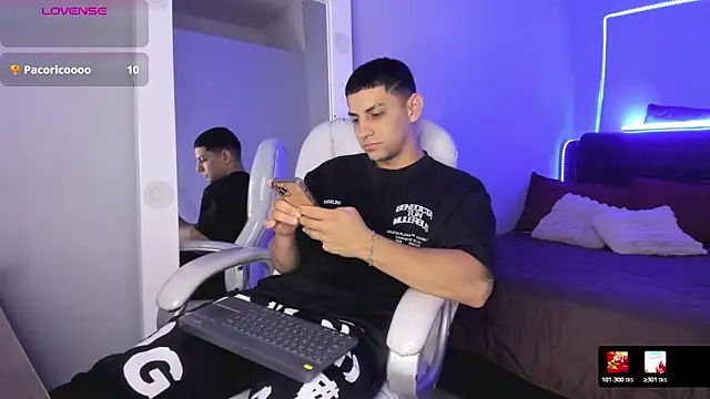 Alex_cute77 webcam