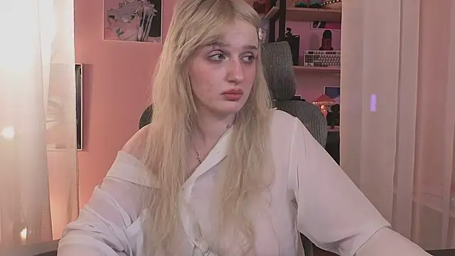 ELLIEJAY webcam