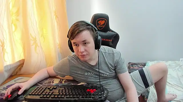 iliaskrislove webcam