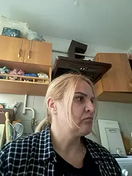 Malichkaanna30 webcam