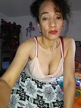 AmelieMartinez webcam