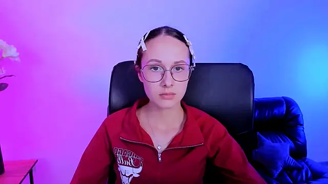 mona_cloud webcam