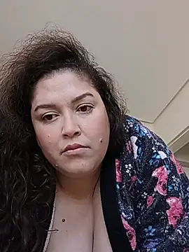 Watch DEUSA_VAL_BBW live on EroticFlix - High definition streams