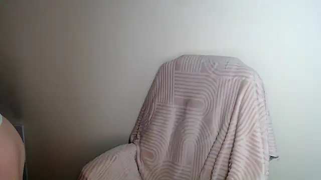LiaSeass_ webcam