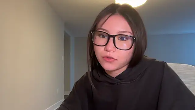luvvivii webcam