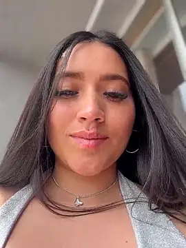 Watch Veronica_Wins_ live on EroticFlix - High definition streams
