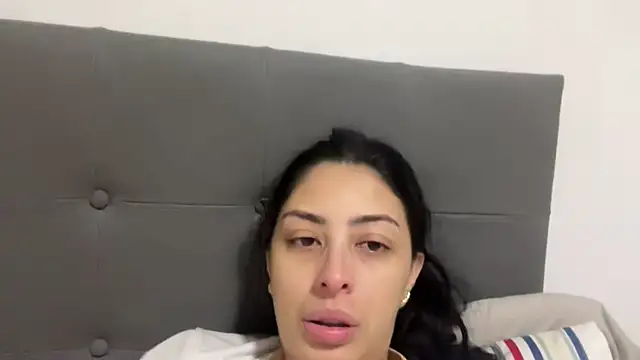 AbrilSantosxo webcam