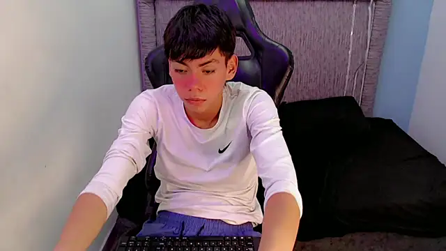Liarr_ webcam