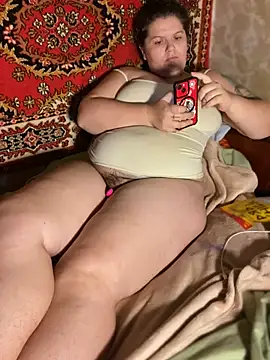 Nenssy555 webcam