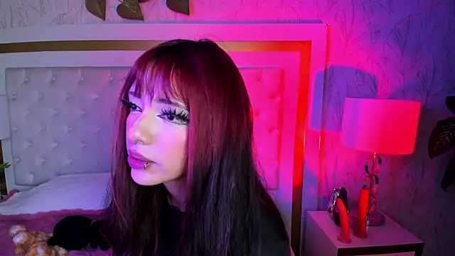 Effy_Kessler webcam