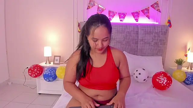 Emma-Velez webcam