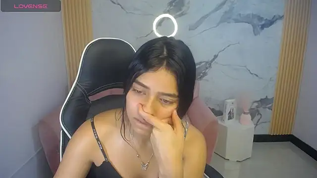 HotStreawberry_ch webcam