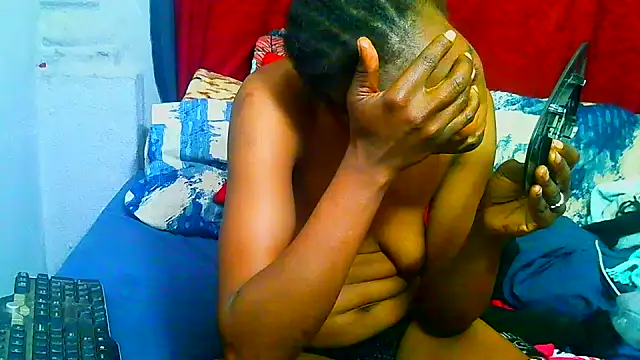 freaky_naughty webcam