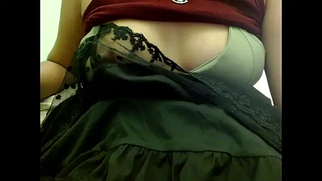MisRiya21 webcam
