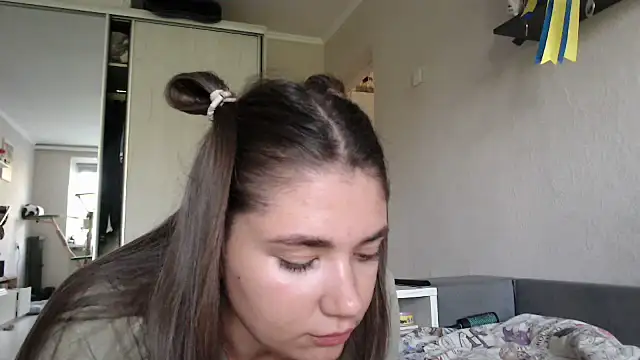delightful_sofi webcam