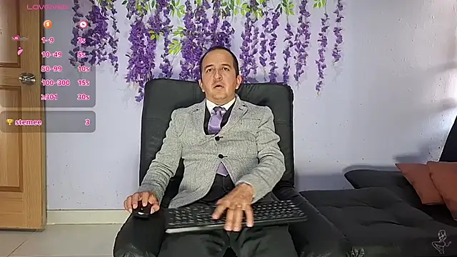 GreisyAndHazzan webcam