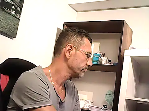 mastercharisma35 webcam