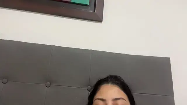 AbrilSantosxo webcam