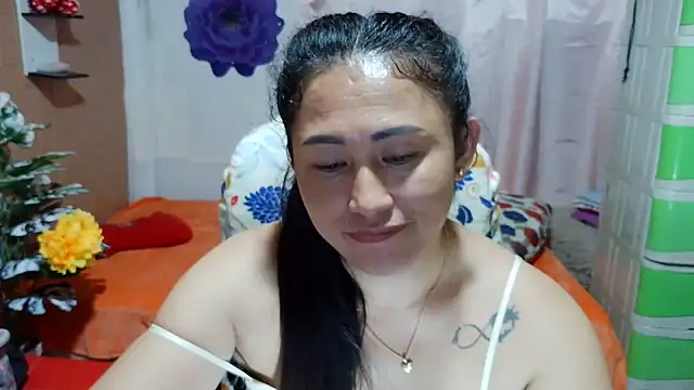 Filipina_Desire webcam