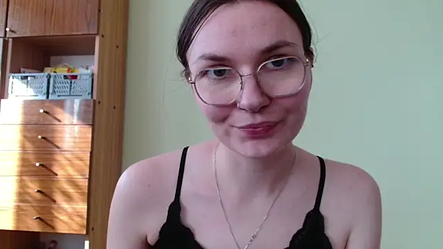 LooveELLYx webcam