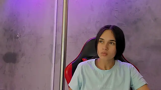 alice__susan webcam