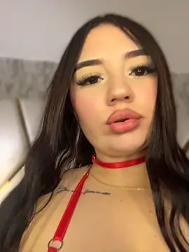 Watch ValeriaCarter live on EroticFlix - High definition streams