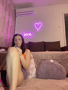 Sabrinedivinee webcam