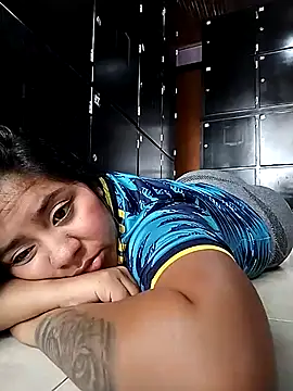 Watch Amber_Herrera live on EroticFlix - High definition streams