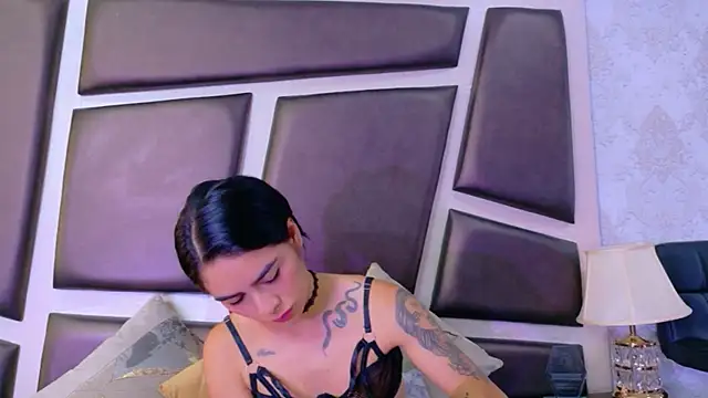 NicoleEsposito webcam