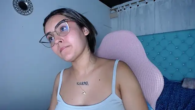 kathe-mills235 webcam
