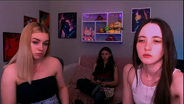 bella_dorn (G teen) - show ass