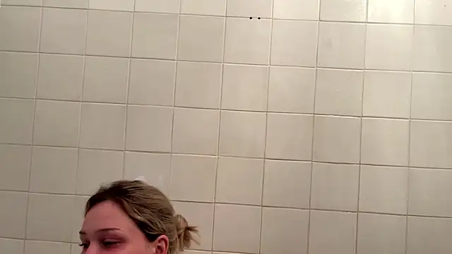 AlisiaStreitmatter webcam