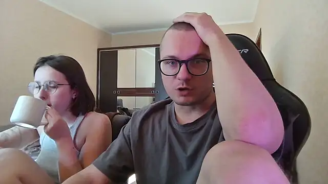 k8mura webcam