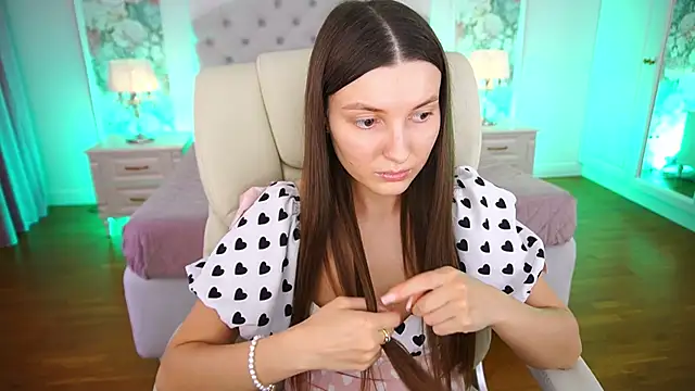 AshleyBaie webcam