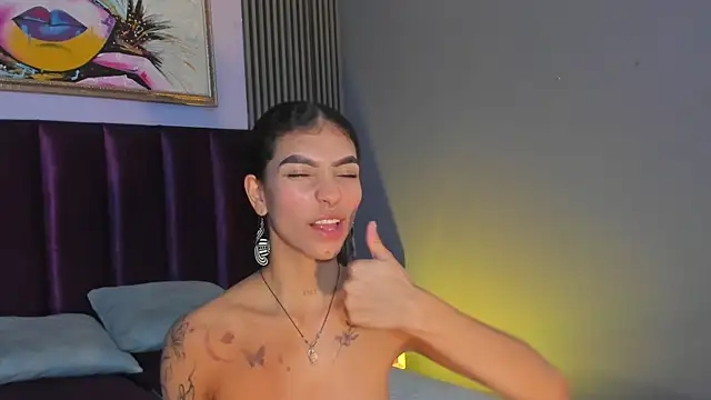 LauraAristizabal webcam