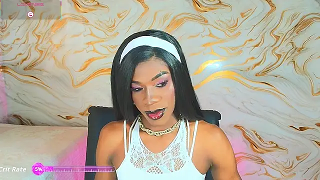 EbonyHansNight webcam