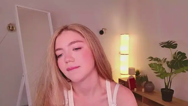 Rita_Shy webcam
