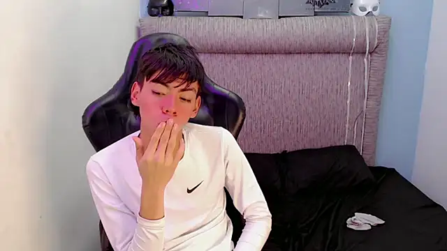 Liarr_'s live cam