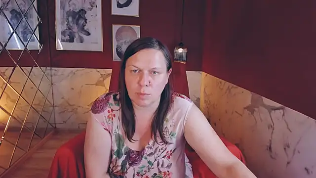 KellyPerfection webcam
