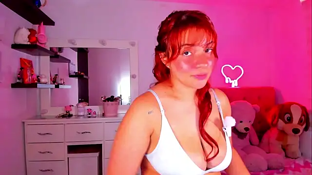 Watch Vannessa__Shy live on EroticFlix - High definition streams